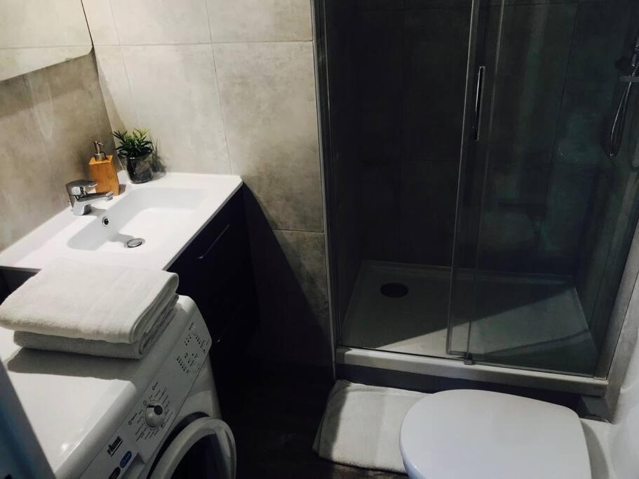 Studio Du Chateau Apartment Шамп-сюр-Марн Екстериор снимка